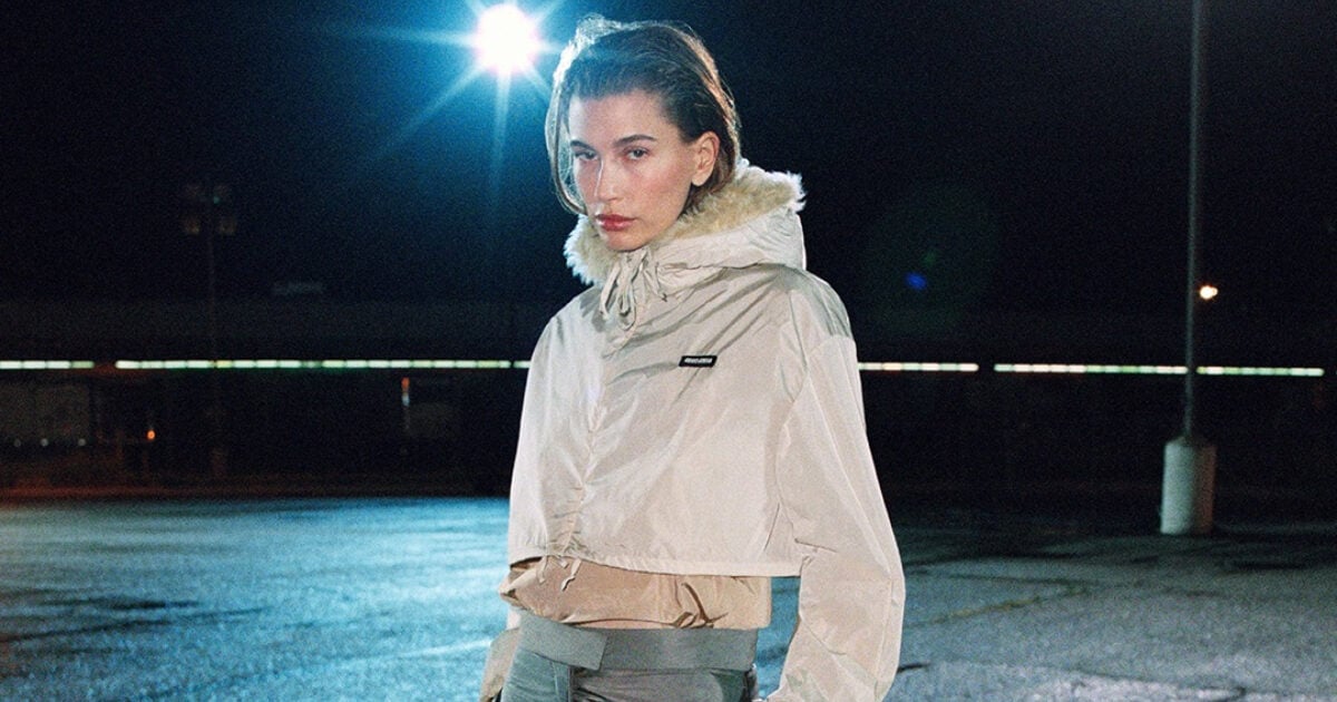 Hailey Bieber επιστρέφει στο star cast της Miu Miu
