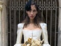 Dilara Findikoglu παρουσιάζει την πρώτη συλλογή με νυφικά και αλλάζει τους κανόνες του bridal style