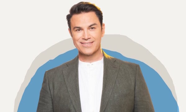 Μάριος Φραγκούλης στο θέατρο Βράχων με μεγάλη συναυλία