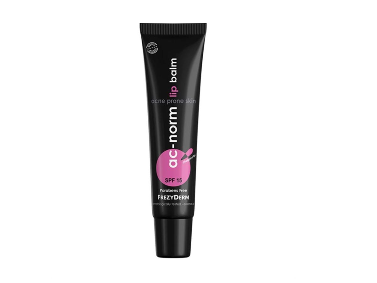 Lip balms με SPF: Προστασία των χειλιών κάτω από τον ήλιο
