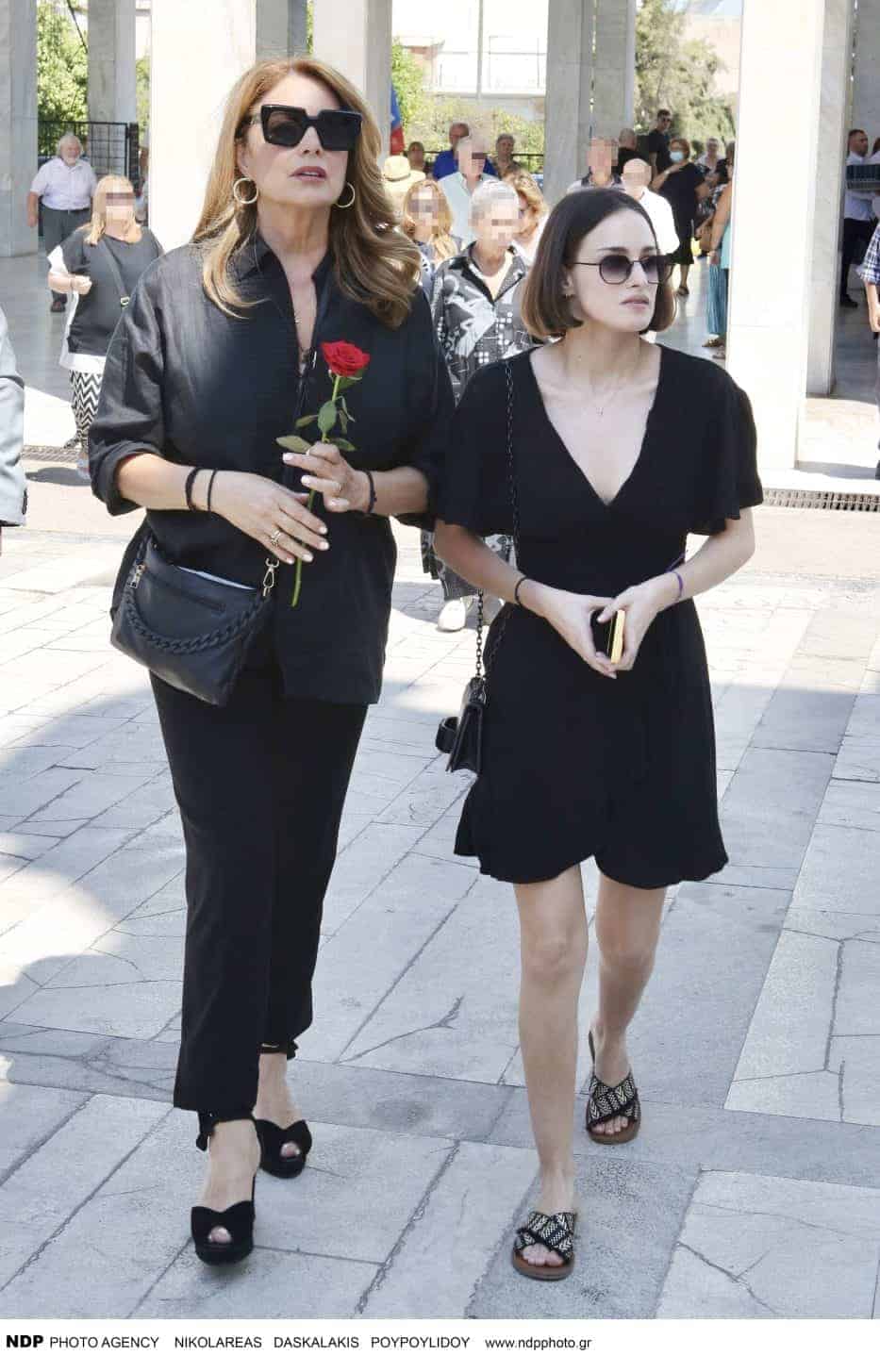 Τόλης Βοσκόπουλος: Πέντε χρόνια χωρίς τον τραγουδιστή, οι έρωτες, τα εκατομμύρια, τα χρέη και το δράμα της εφορίας