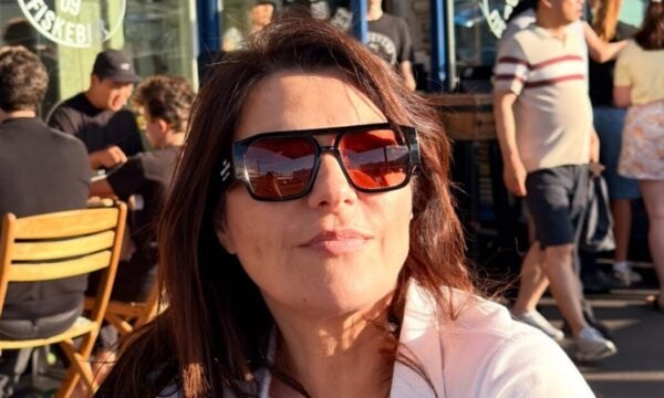 Κατερίνα Ζαρίφη για τις φωτιές στη Βοιωτία: «Πατρίδα μου, τα κάψατε όλα»
