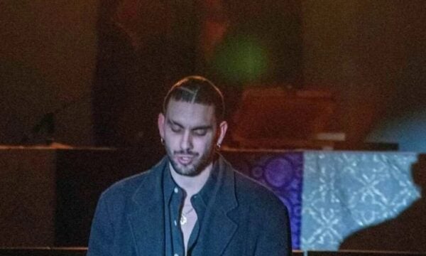 Kira May Cry: Ο γιος του Στάθη Αγγελόπουλου εξομολογείται για τη μάχη με την κατάθλιψη – «Το όνομά μου είναι η σημαία μου»