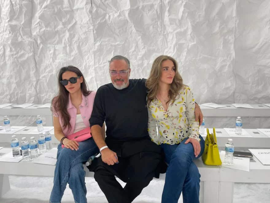 Celia Kritharioti: Ελληνίδες στο fashion show της σχεδιάστριας στο Παρίσι, οι εμφανίσεις που ξεχώρισαν και τα Βατερλό