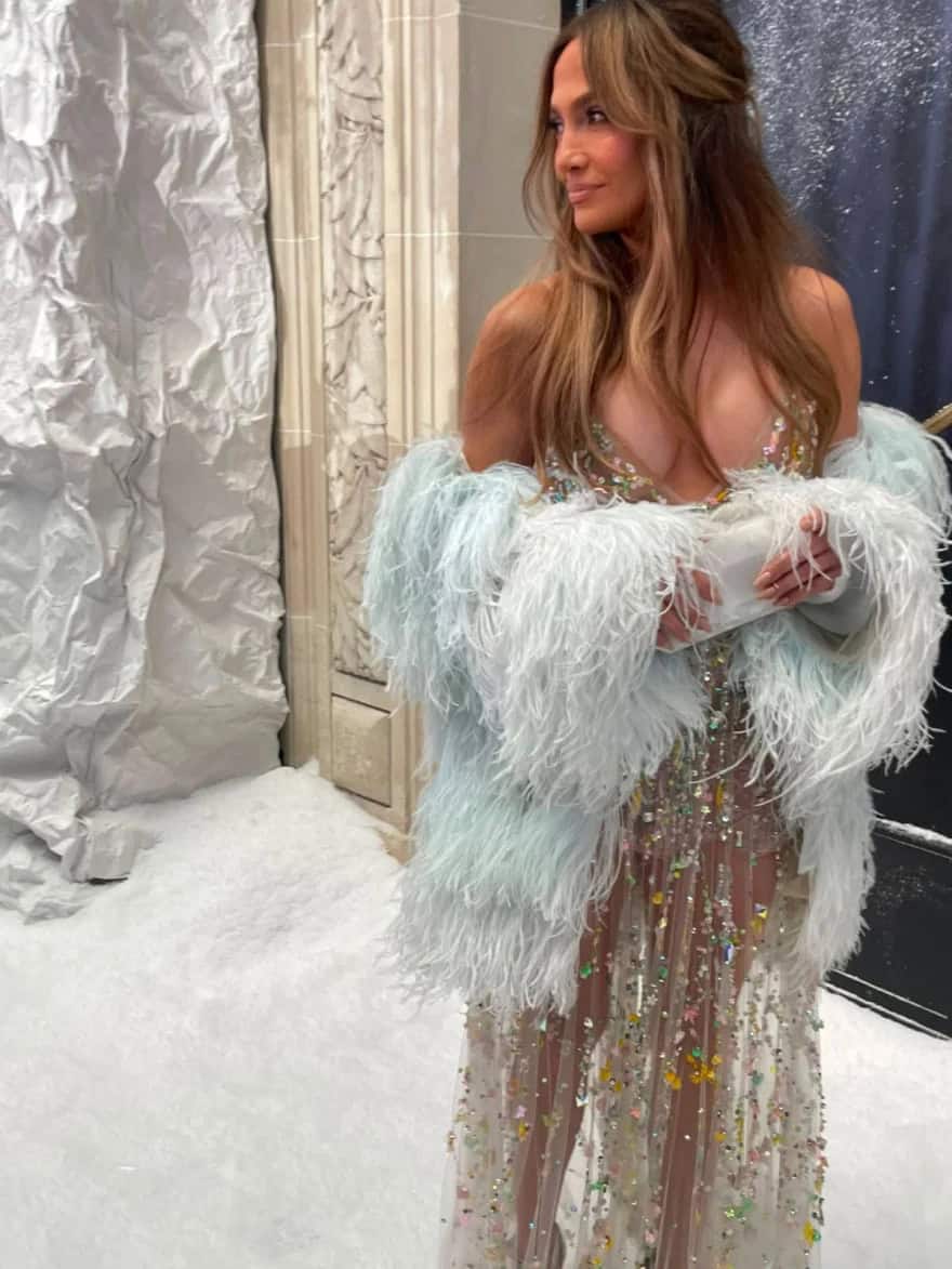 Celia Kritharioti: Ελληνίδες στο fashion show της σχεδιάστριας στο Παρίσι, οι εμφανίσεις που ξεχώρισαν και τα Βατερλό