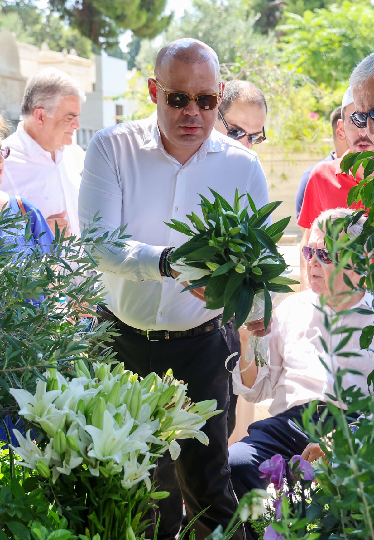 Αλίκη Βουγιουκλάκη: Μνημόσυνο για τα 30 χρόνια από τον θάνατό της – Απών ο γιος της, Γιάννης Παπαμιχαήλ