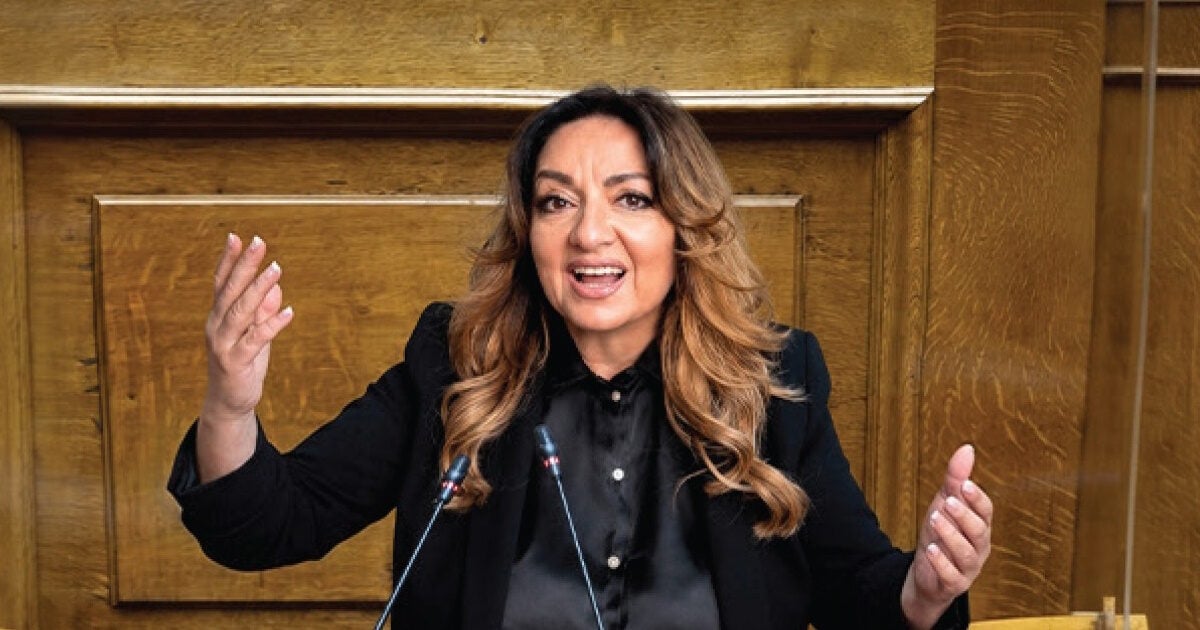 Η Σοφία Μουτίδου επιστρέφει στο Μικρό Παλλάς με την παράσταση «Αλλά αυτοί είστε!»