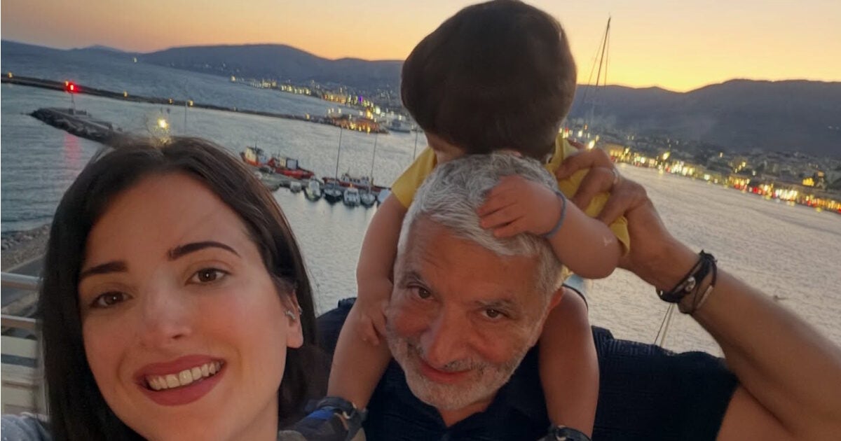 Γιώργος Πατούλης – Νάνσυ Κοιλού: Selfie φωτογραφία στις διακοπές τους στη Χίο