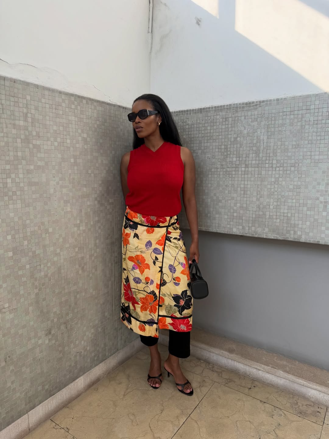 Sarong skirt: Η φούστα που σε βάζει σε καλοκαιρινή διάθεση ακόμα κι αν είσαι στην πόλη