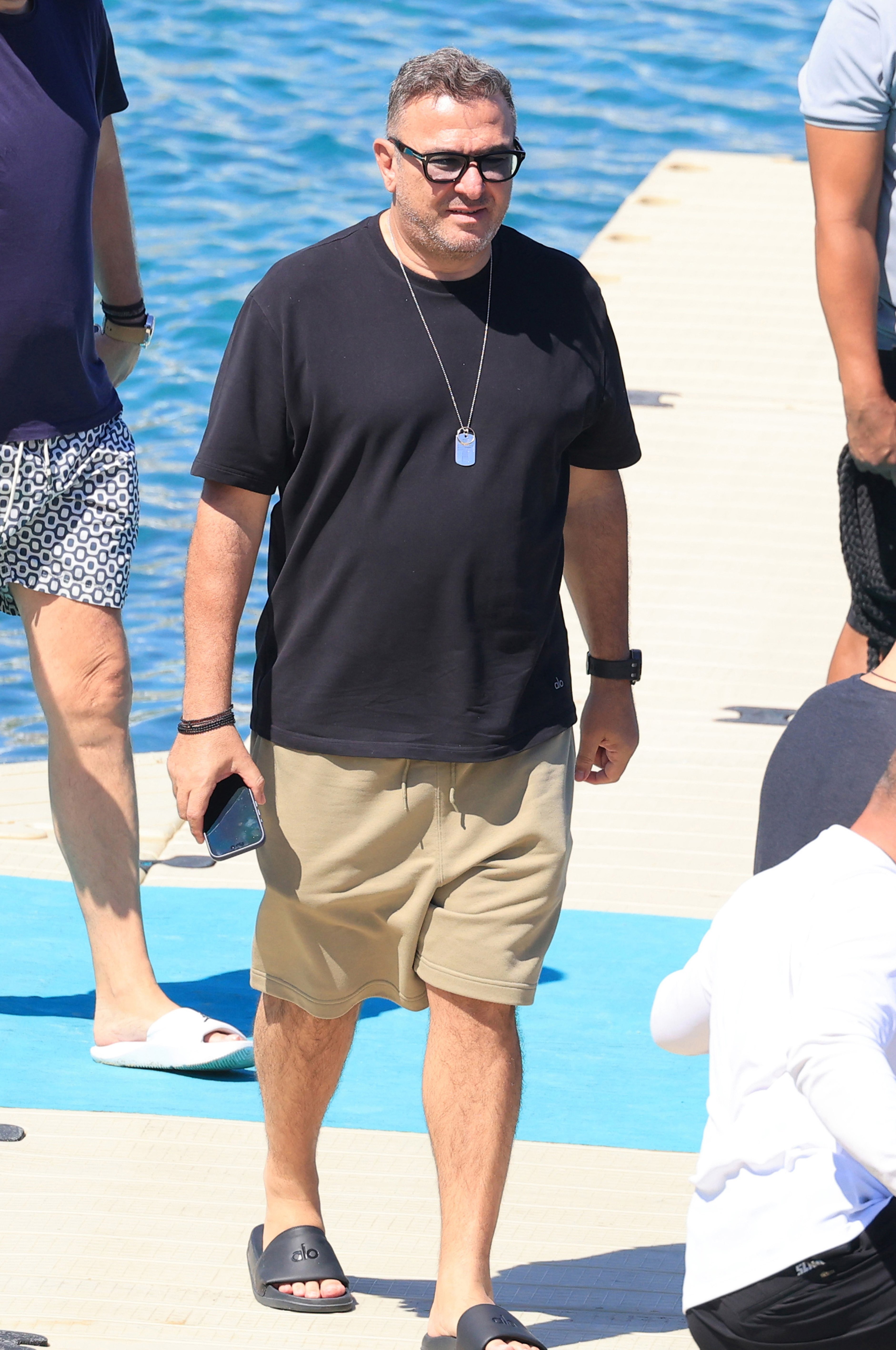 Μύκονος: Διεθνείς σταρ και Έλληνες celebrities σε χαλαρές στιγμές στο νησί των ανέμων