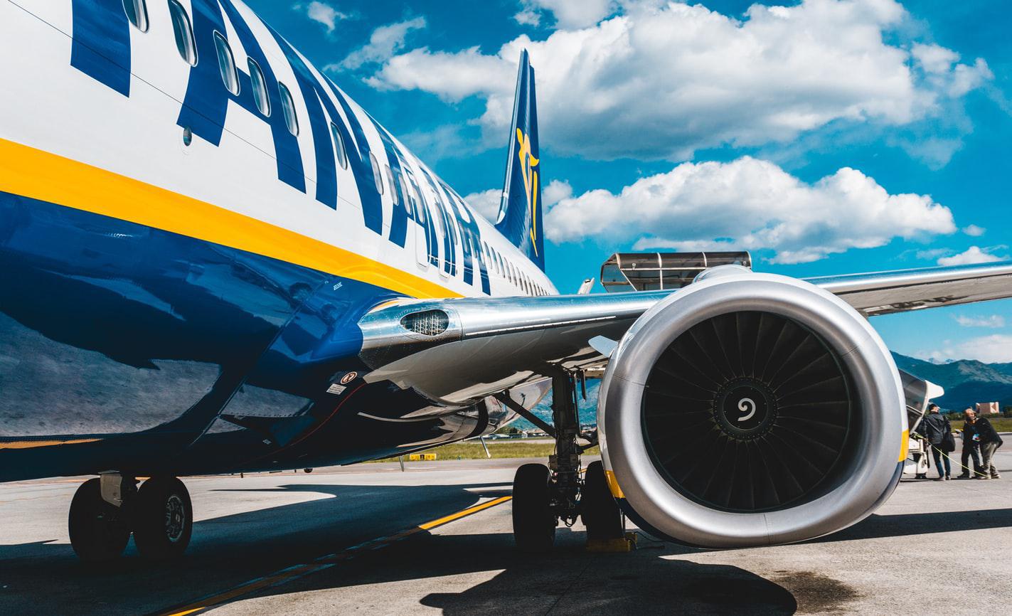 Θεσσαλονίκη: Η απάντηση της Ryanair για το παράθυρο αεροσκάφους που έσπασε εν ώρα πτήσης