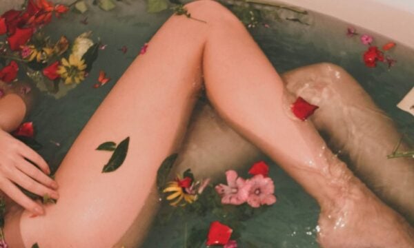 Self-care καλοκαίρι: Οι beauty συσκευές που θα δεις παντού φέτος