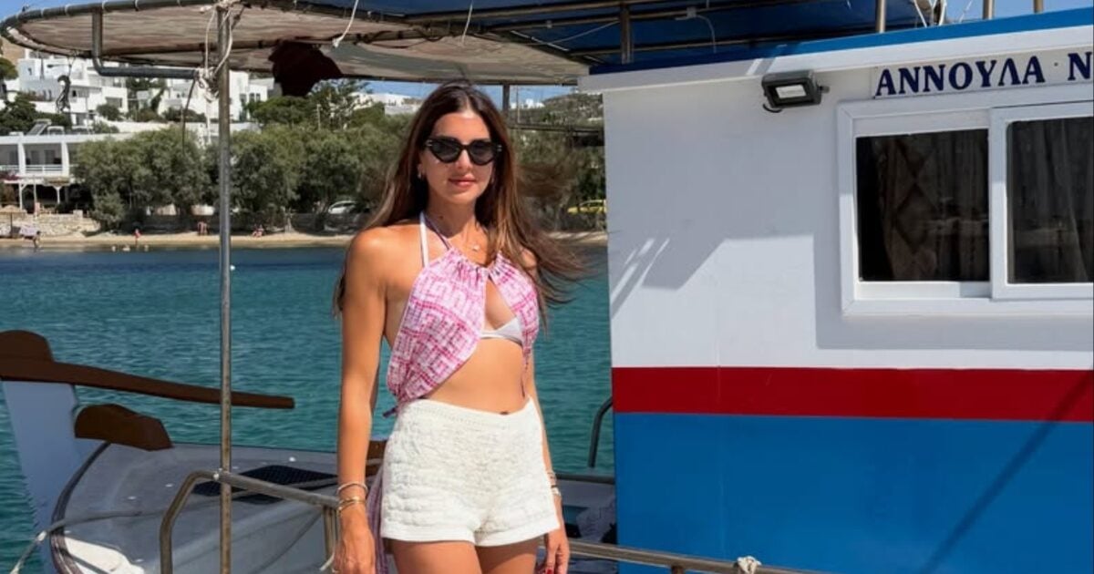 Σταματίνα Τσιμτσιλή: Φωτογραφίες από την καθημερινότητά της στην Πάρο με τον γιο της