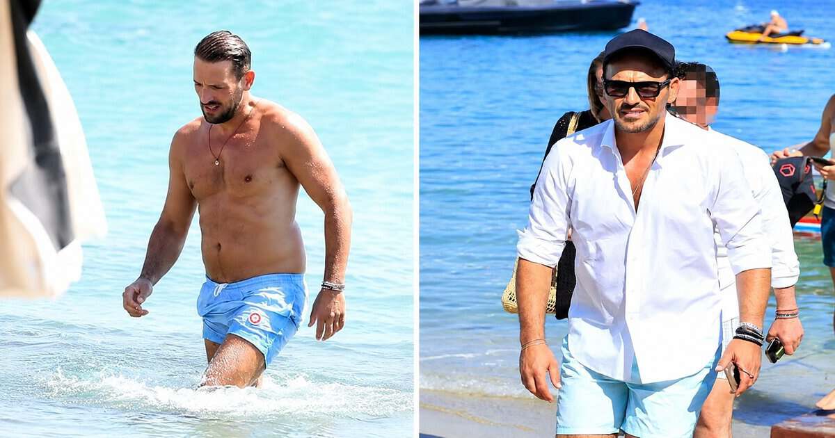 Νίκος Βέρτης στη Μύκονο με κοιλίτσα και χωρίς γυναίκα (φωτογραφίες)