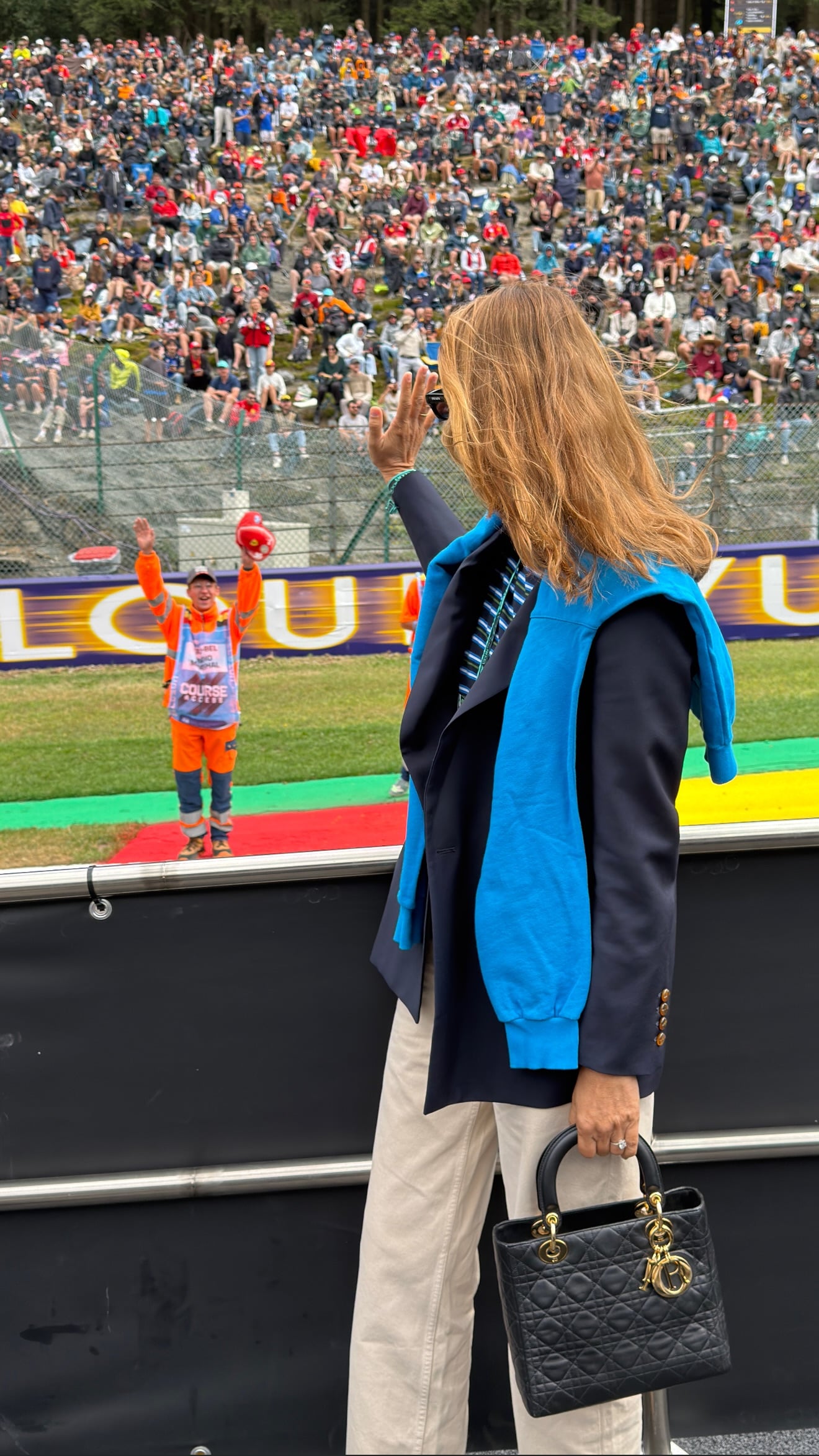 Βίκυ Καγιά: Φωτογραφικό άλμπουμ από το ταξίδι στο Βέλγιο για τους αγώνες της Formula 1
