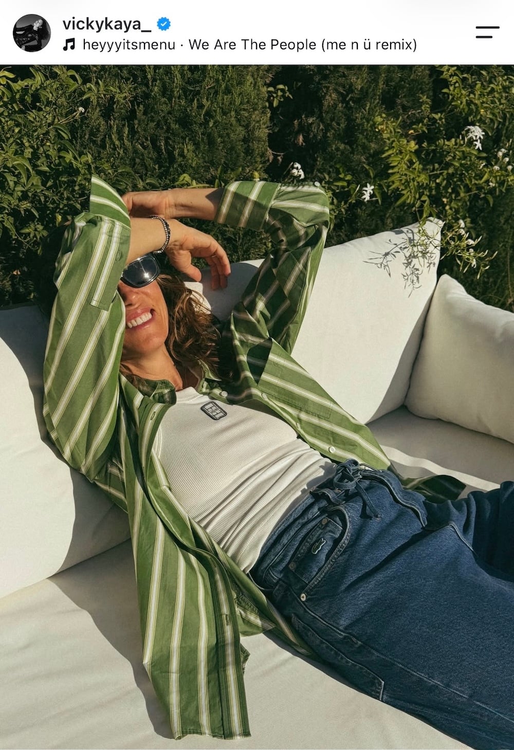 Βίκυ Καγιά: Ένα απλό και χρήσιμο look