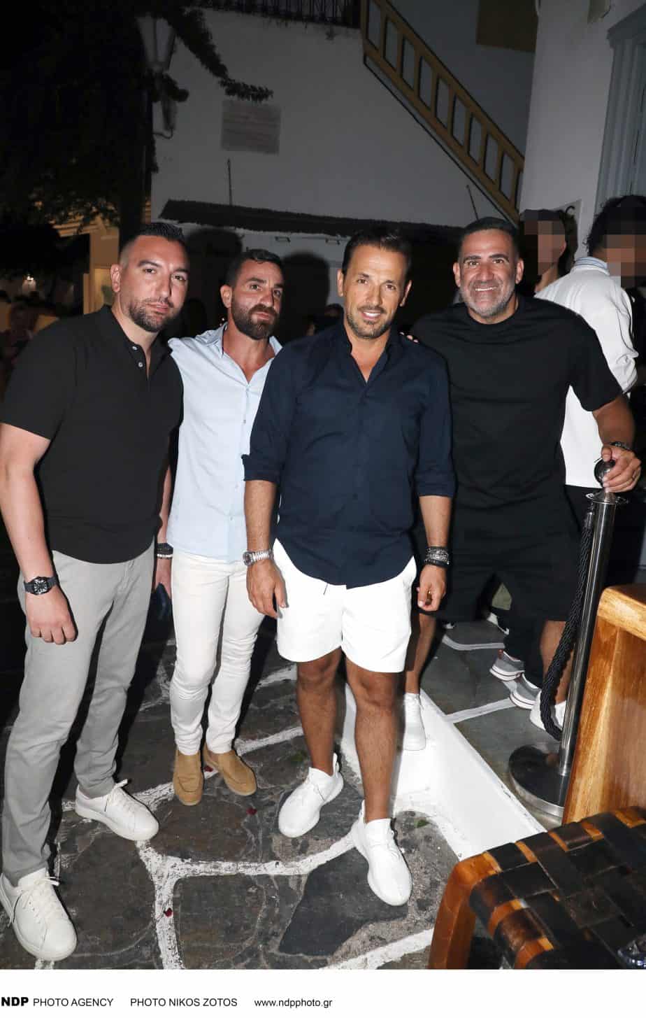 Ο Νίκος Βέρτης κλείνει τα 50: Έτοιμος για το επόμενο βήμα με την Εμμανουέλα;