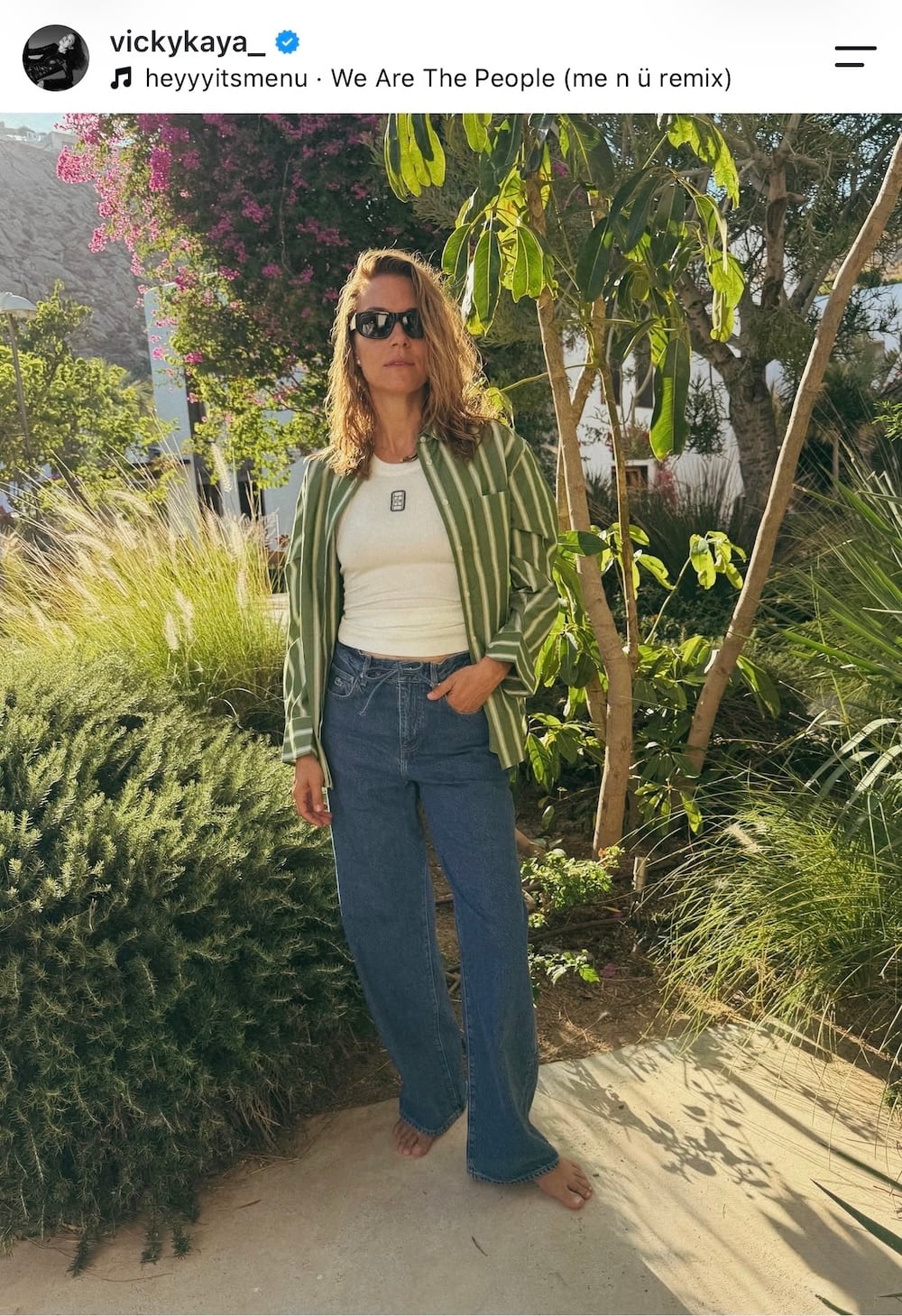 Βίκυ Καγιά: Ένα απλό και χρήσιμο look