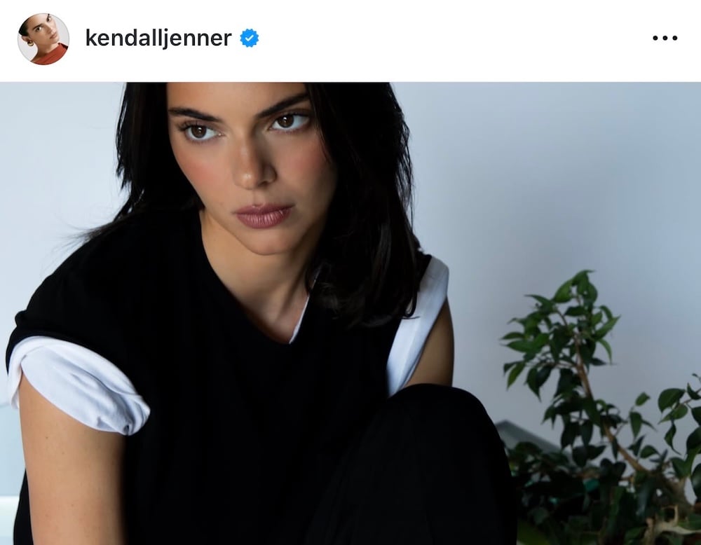 Κένταλ Τζένερ: Το απλό, σύγχρονο και genderless look της