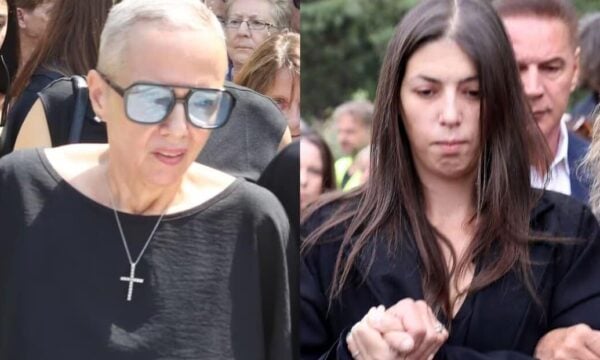 Δημήτρης Κόκοτας: Οι δύο αδελφές του στάθηκαν στο πλευρό του μέχρι το τέλος – Τι συμβαίνει με την υγεία της Έλλης;