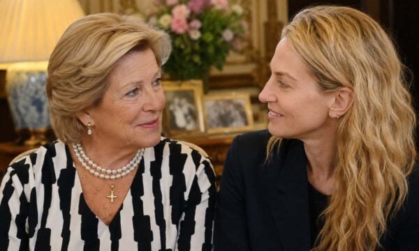 Το δώρο της Χρυσής στην Άννα-Μαρία: Τι της χάρισε ανήμερα των γενεθλίων της – Ξέσπασε σε δάκρυα η Βασίλισσα