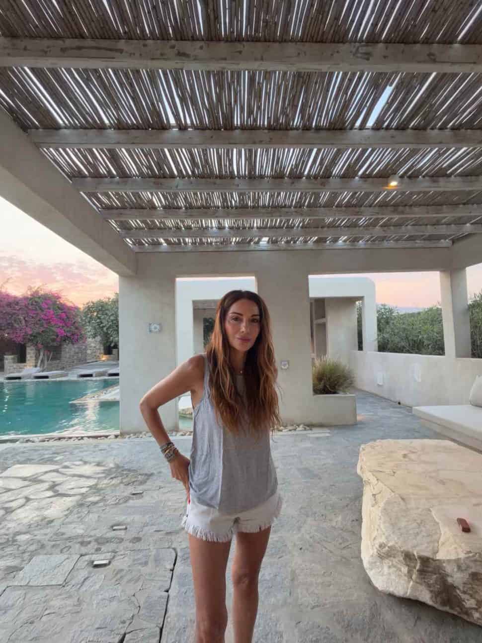 Δέσποινα Βανδή: Ο 18χρονος γιος της, τα τατουάζ στα δάχτυλα, τα γένια και τα γυαλιά μυωπίας