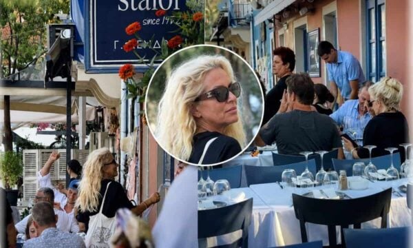 Ελένη Μενεγάκη: Το βίντεο στο TikTok με τον Μάκη στο Φισκάρδο που τη δείχνει αχτένιστη και άβαφη
