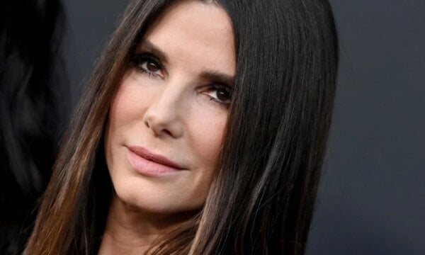 Η άσκηση που κάνει η Sandra Bullock για δυνατούς και καλοσχηματισμένους γλουτούς