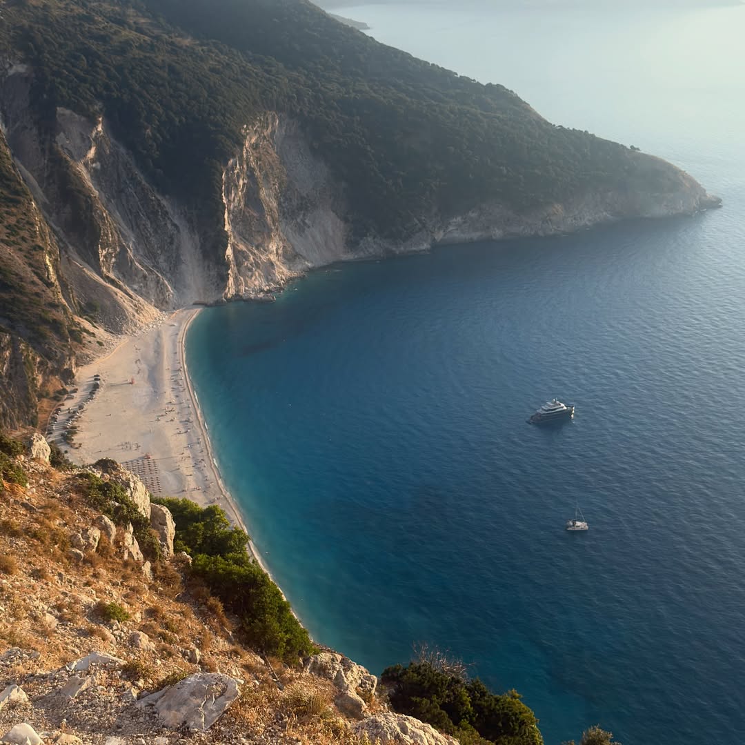 Καλομοίρα – Γιώργος Μπούσαλης: Οικογενειακές διακοπές στην Κεφαλονιά, φωτογραφίες