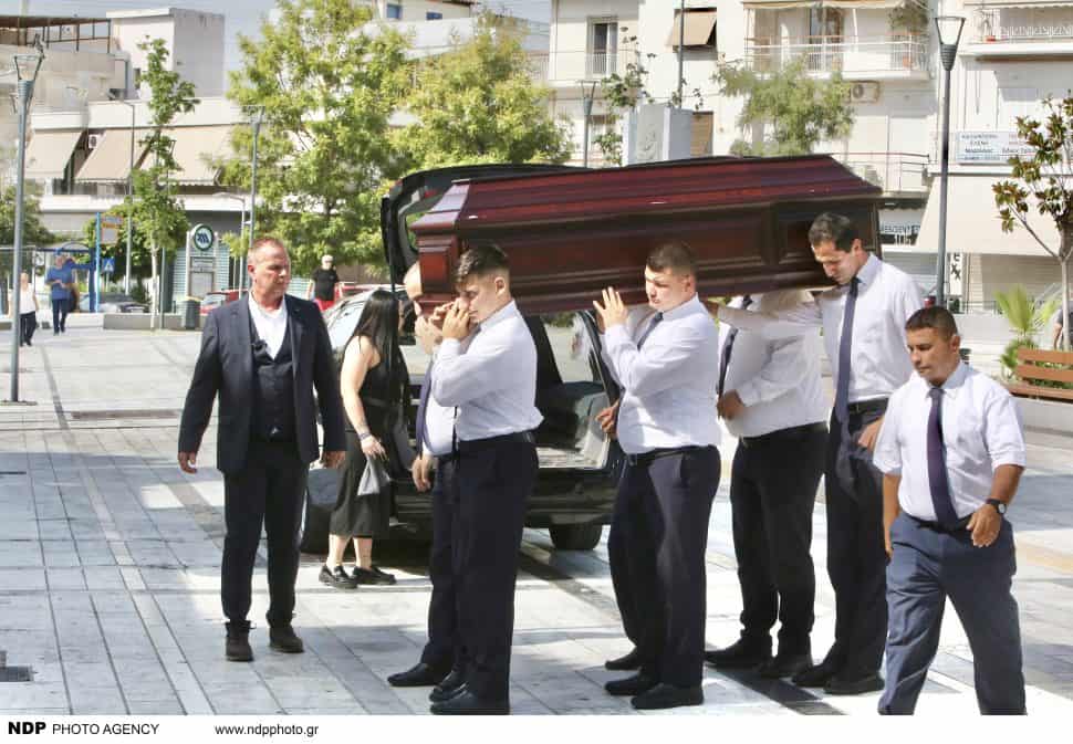 Κηδεία Κόκοτα: Η φωτογραφία στο ανοιχτό φέρετρο και η οργή της οικογένειάς του