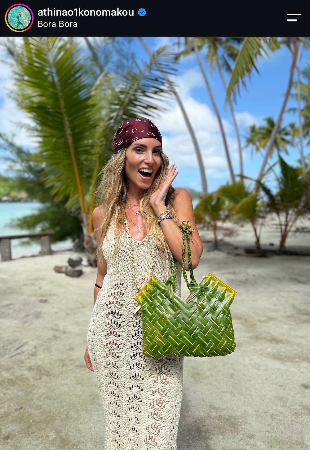 Αθηνά Οικονομάκου: Το crochet φόρεμα και η Bottega της Bora Bora