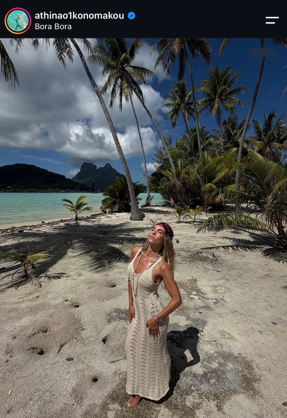 Αθηνά Οικονομάκου: Το crochet φόρεμα και η Bottega της Bora Bora