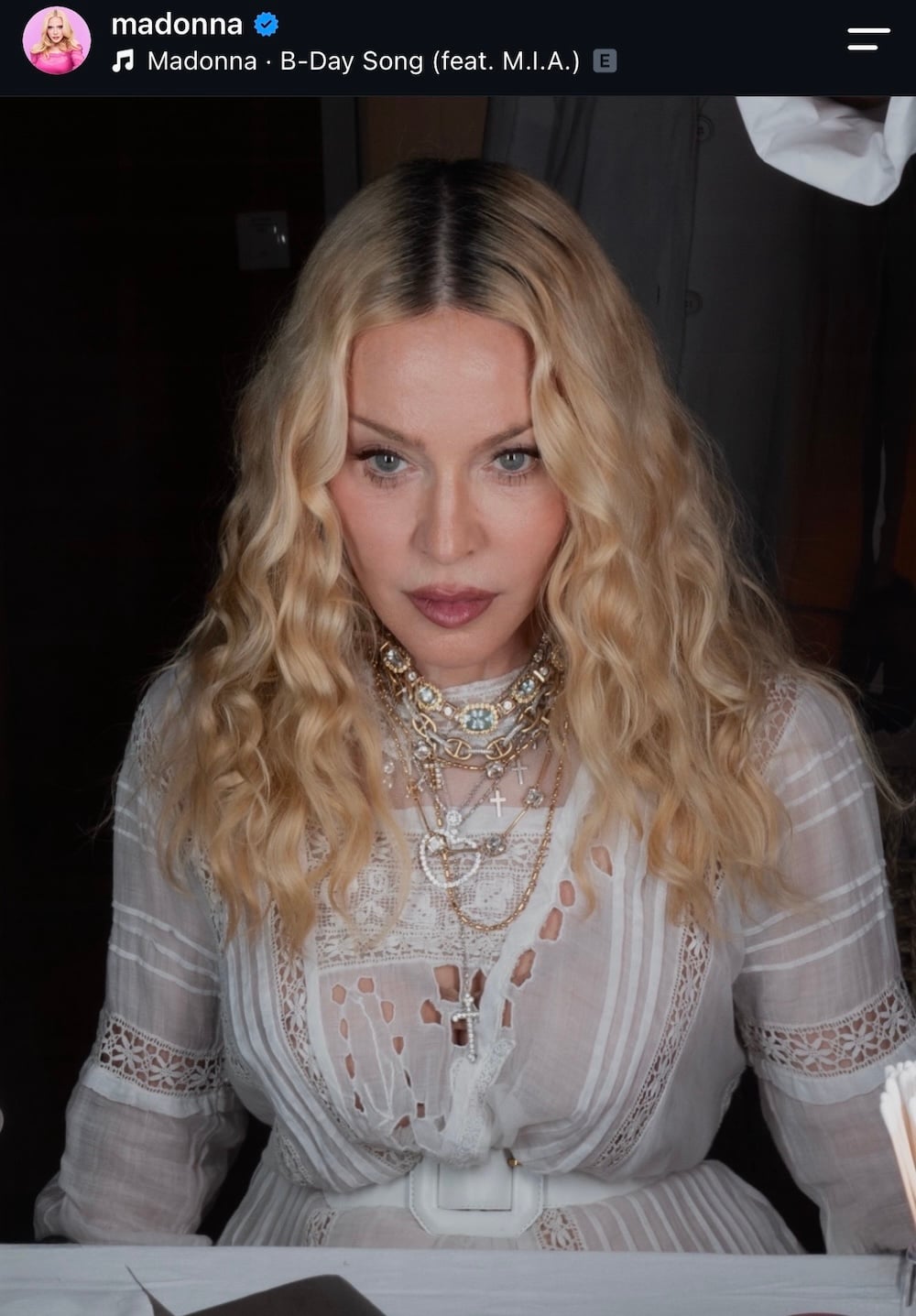 Από τη Μάνη στη Madonna: η γκαρνταρόμπα της γιαγιάς