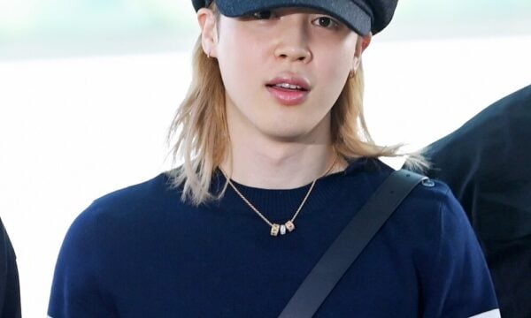 Jimin: 5 Dior looks από τη σκηνή μέχρι το αεροδρόμιο