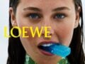 LOEWE: Η νέα καμπάνια Φθινόπωρο/Χειμώνας 2026 ανεβαίνει στις Άλπεις