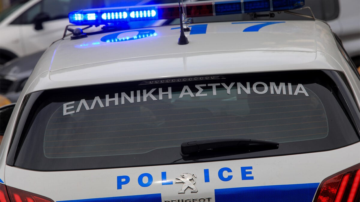 Τηλεοπτική δημοσιογράφος πήρε τηλέφωνο το 100 και κατήγγειλε περιστατικό ενδοοικογενειακής βίας