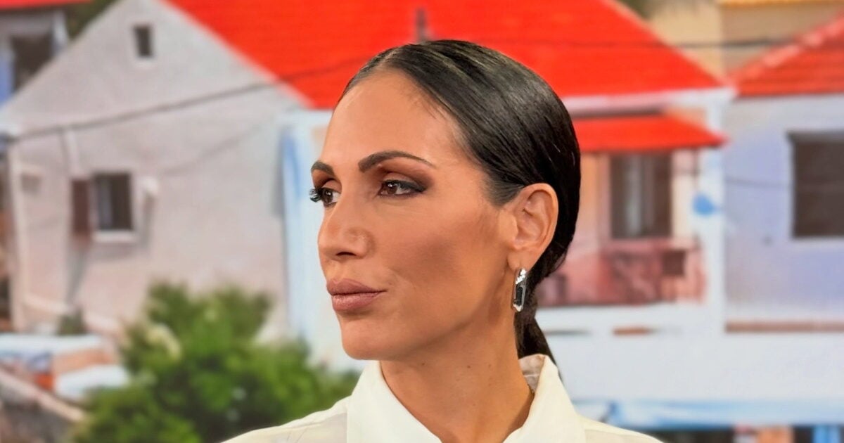 Ανθή Βούλγαρη: Φωτογραφία από την παραλία με τον 1,5 έτους γιο της