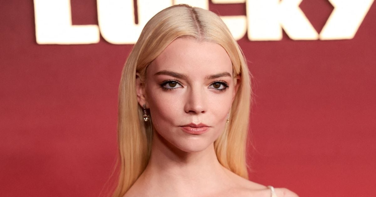 Anya Taylor-Joy: Υιοθέτησε micro bob για τον νέο της ρόλο