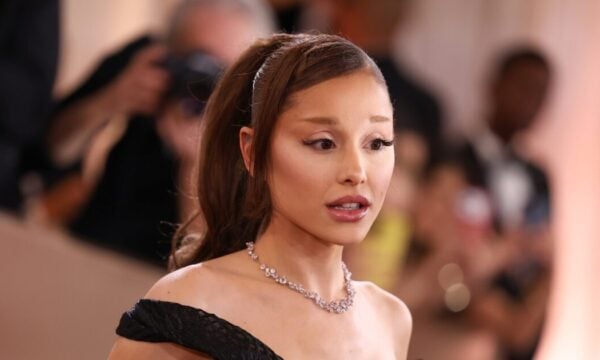 Ariana Grande: Η προσωρινή αποχώρηση από τη μουσική και το beauty brand της