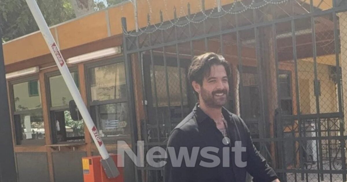 Άρης Μουγκοπέτρος: Ποινική δίωξη στον καλλιτέχνη μετά την έξοδό του από την Ευελπίδων