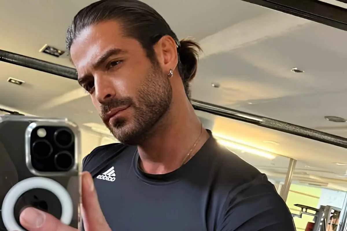 Ο Μουγκοπέτρος στην Ευελπίδων μετά τη σύλληψη – Ήταν σε πανηγύρι στη Λαμία