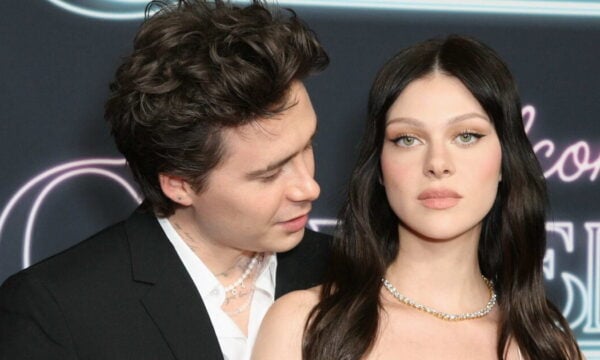 Brooklyn Beckham – Nicola Peltz: Η απόφαση να γιορτάζουν ως επέτειο την ανανέωση των όρκων τους – «Είχε καταλήξει να κλαίει»