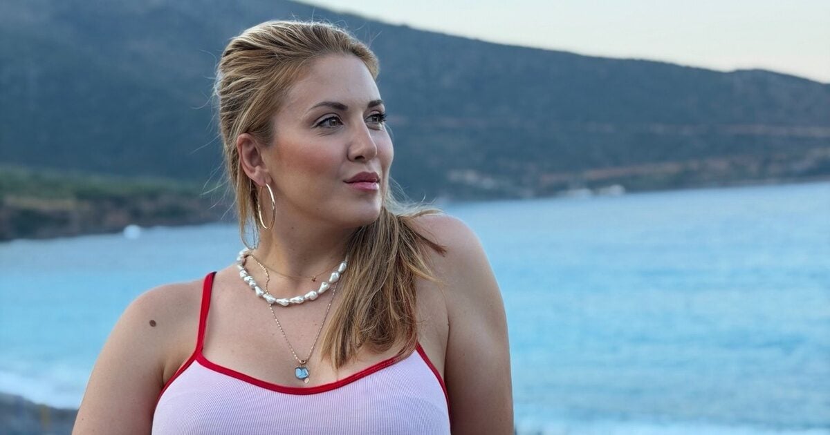 Φωτεινή Πετρογιάννη: Γυρίσαμε από την Τήνο και όλα μαύρισαν – Νοσοκομεία, κλάματα και μετά το τέλος – Το μήνυμα για την απώλεια του πατέρα της