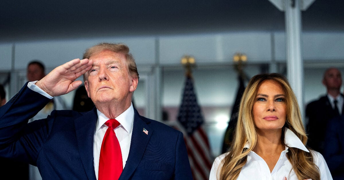 Melania Trump: Ο κλασικός συνδυασμός που προτιμά και δεν την απογοητεύει ποτέ