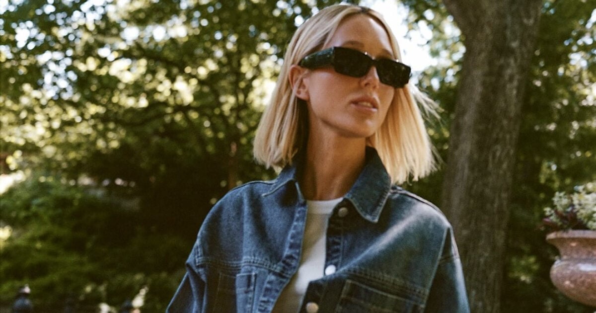 Η Maria Olympia σχεδίασε denim συλλογή με έμπνευση από τα 90s
