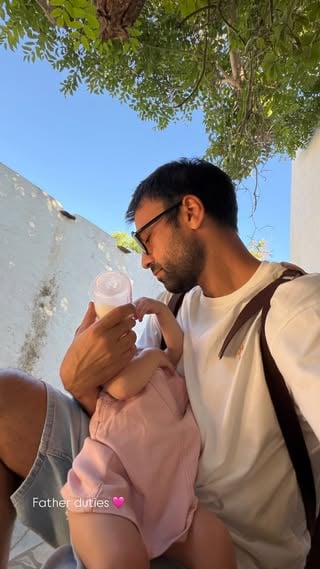 Αντρέας Γεωργίου – Σιμώνη Χριστοδούλου: Στην Τήνο με την ενός έτους κόρη τους, φωτογραφίες