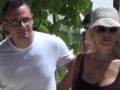 Η Κατερίνα Καινούργιου και ο Παναγιώτης Κουτσουμπής αγκαλιασμένοι στην Μύκονο