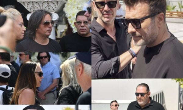 Κηδεία Δημήτρη Κόκοτα: Ο καλλιτεχνικός κόσμος στο τελευταίο αντίο στον τραγουδιστή