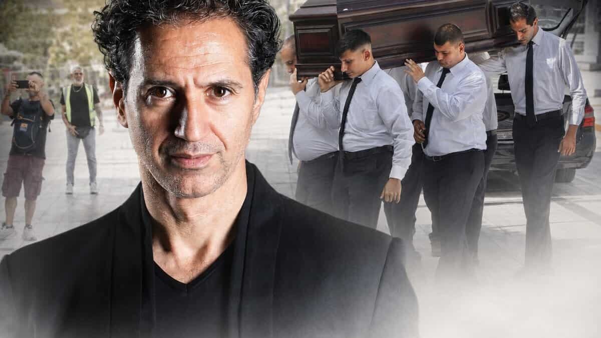 Σταμάτης Κοκότας: Το σημάδι που έστειλε από τον ουρανό την ώρα της κηδείας – Τι έγινε τη στιγμή που έθαβαν τον γιο του