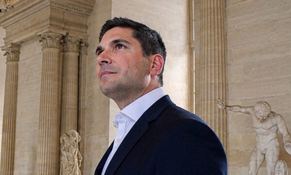 Η νέα εκπομπή του Κώστα Λασκαράτου «Η Ελλάδα στα μουσεία του κόσμου» στην ΕΡΤ